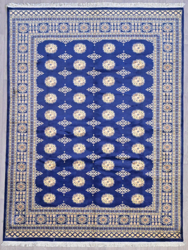 Handwoven Woollen Pakistani Princess Bukhara Rug w/ Navy and Cream Tones - 260H x 196W