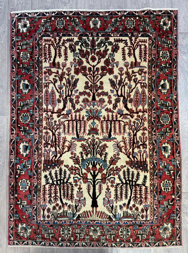 Authentic Vintage Persian Hamadan Wool Rug 200cm x 125cmBeautiful pictorial motifs depicting tree of life design Muted red border tones. Handwoven c.1970's