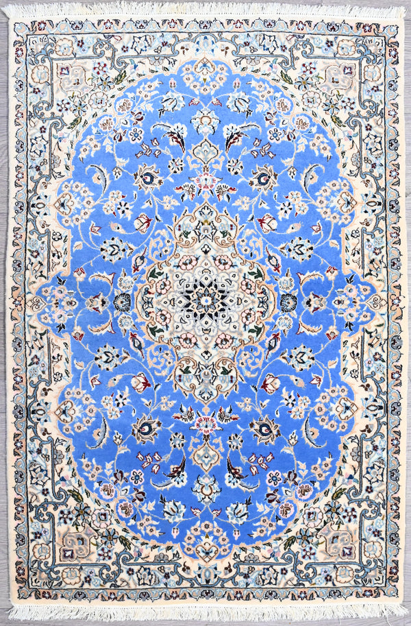 Fine Nain Silk and Wool Persian Rug - (120 cm x 80 cm)