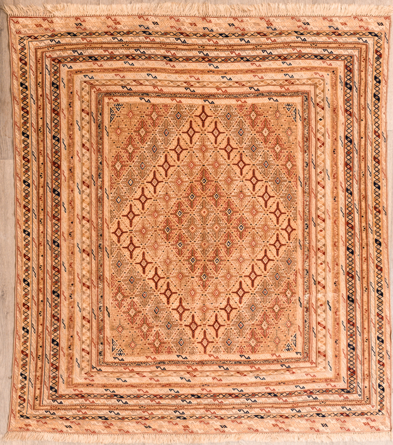 Authentic, high knot count intricate hand woven Fine Persian Sumak Kilim 203cm x 182cm. this beautiful deicat  stellar design is surprisingly strong and warm.
