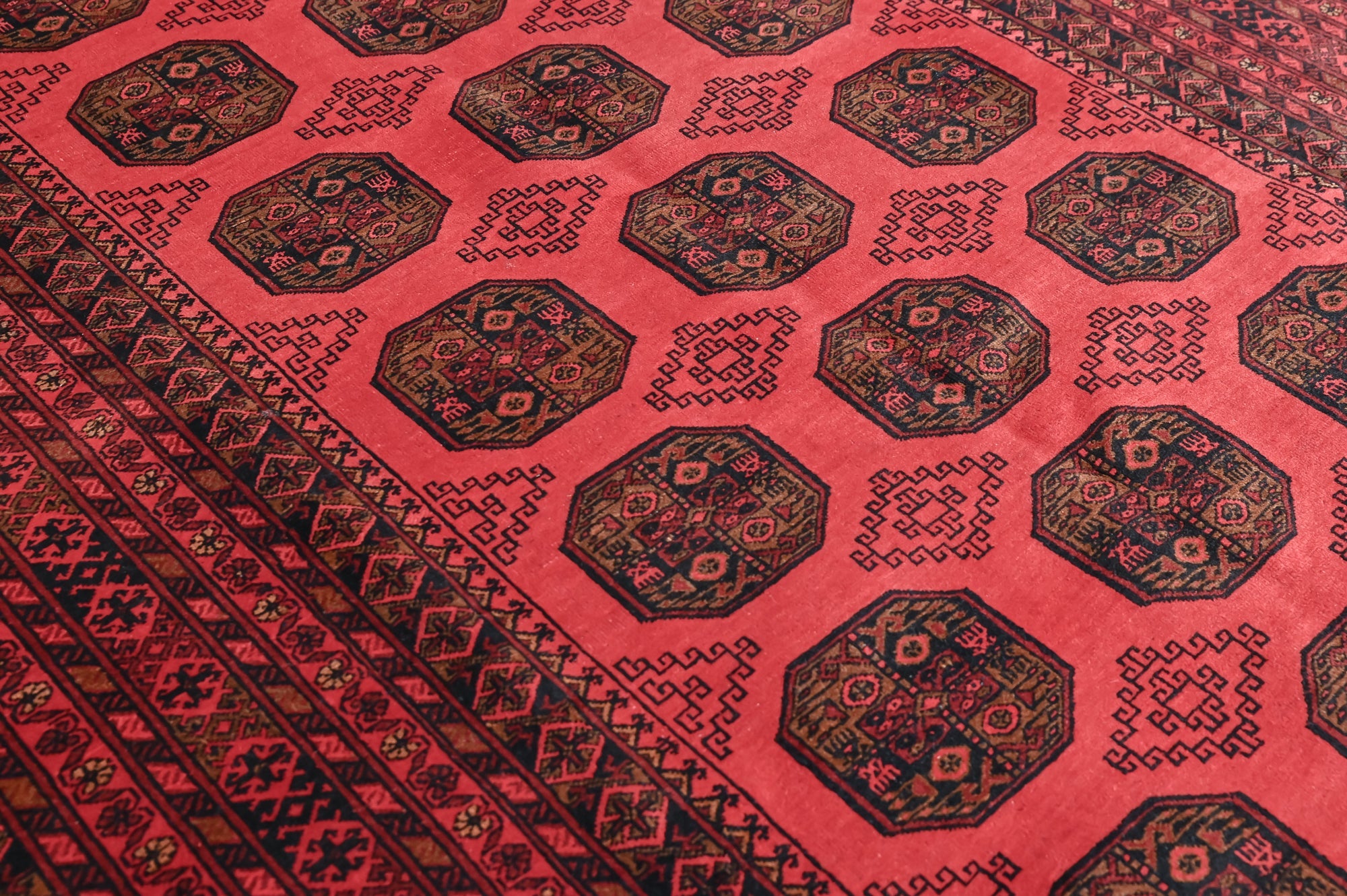 Deep Red Vintage Afghan Kundus  Wool Rug 288cm x 202cm