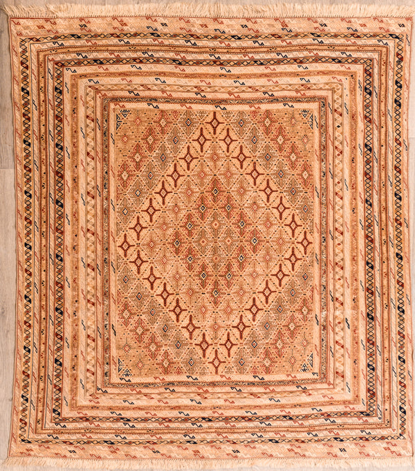 Fine Persian Sumak Kilim 203cm x 182cm