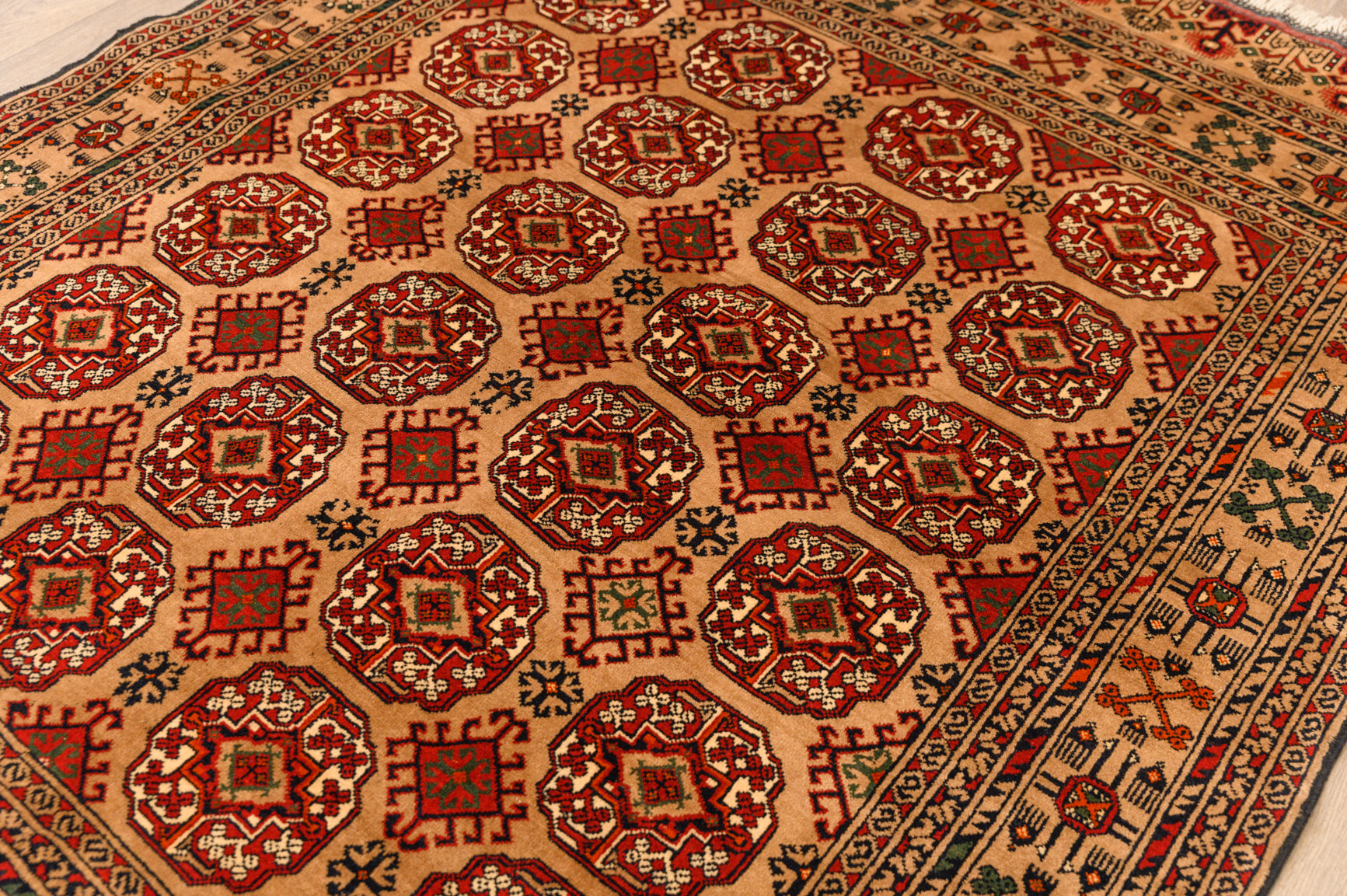 Beige Afghan Kundus Wool Rug 199cm x 151cm