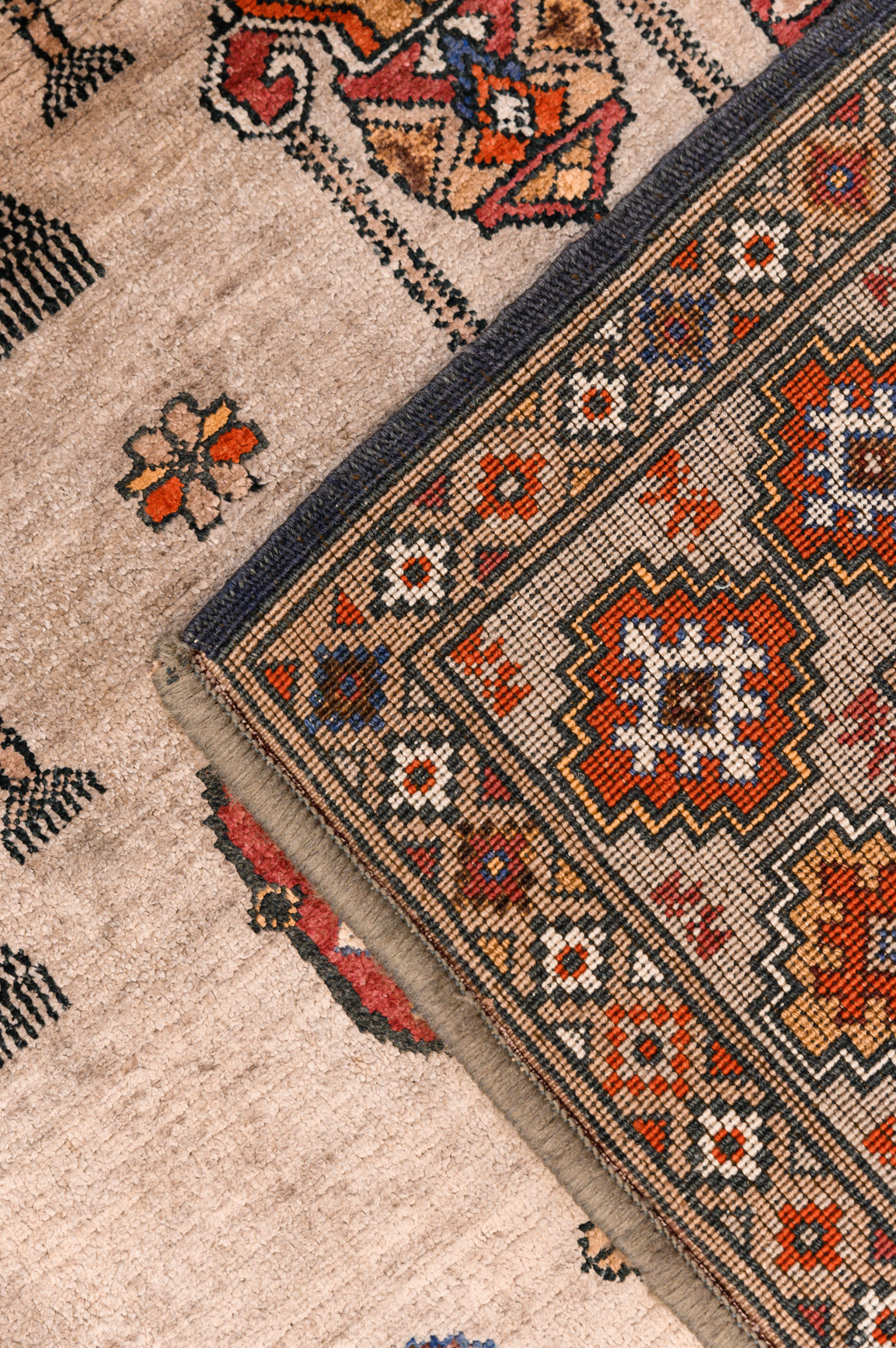Fine Persian Prayer Rug 123cm x 84cm