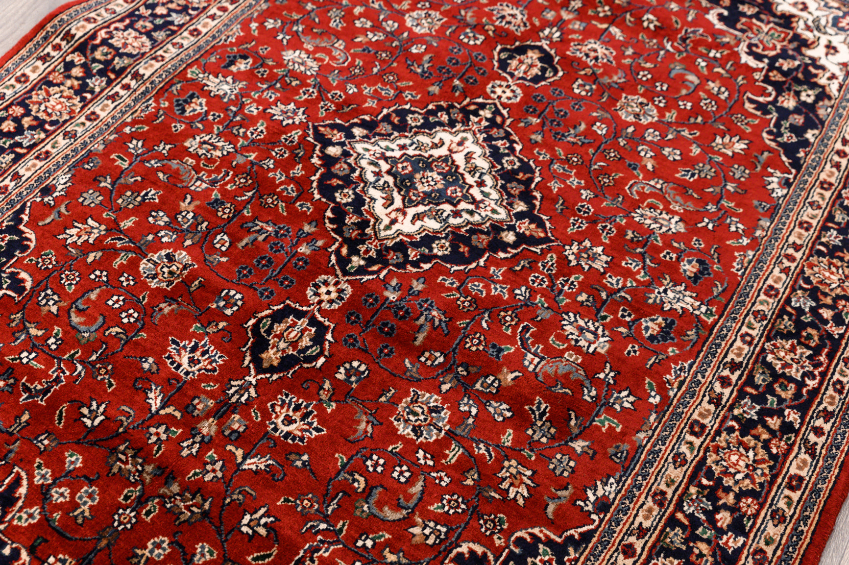 Red Persian Kashan Wool Rug 187cm x 120cm
