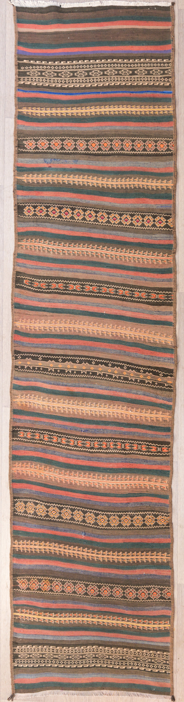 Vintage Persian Sumak Wool Runner c.1970.'s 315cm x 73cm