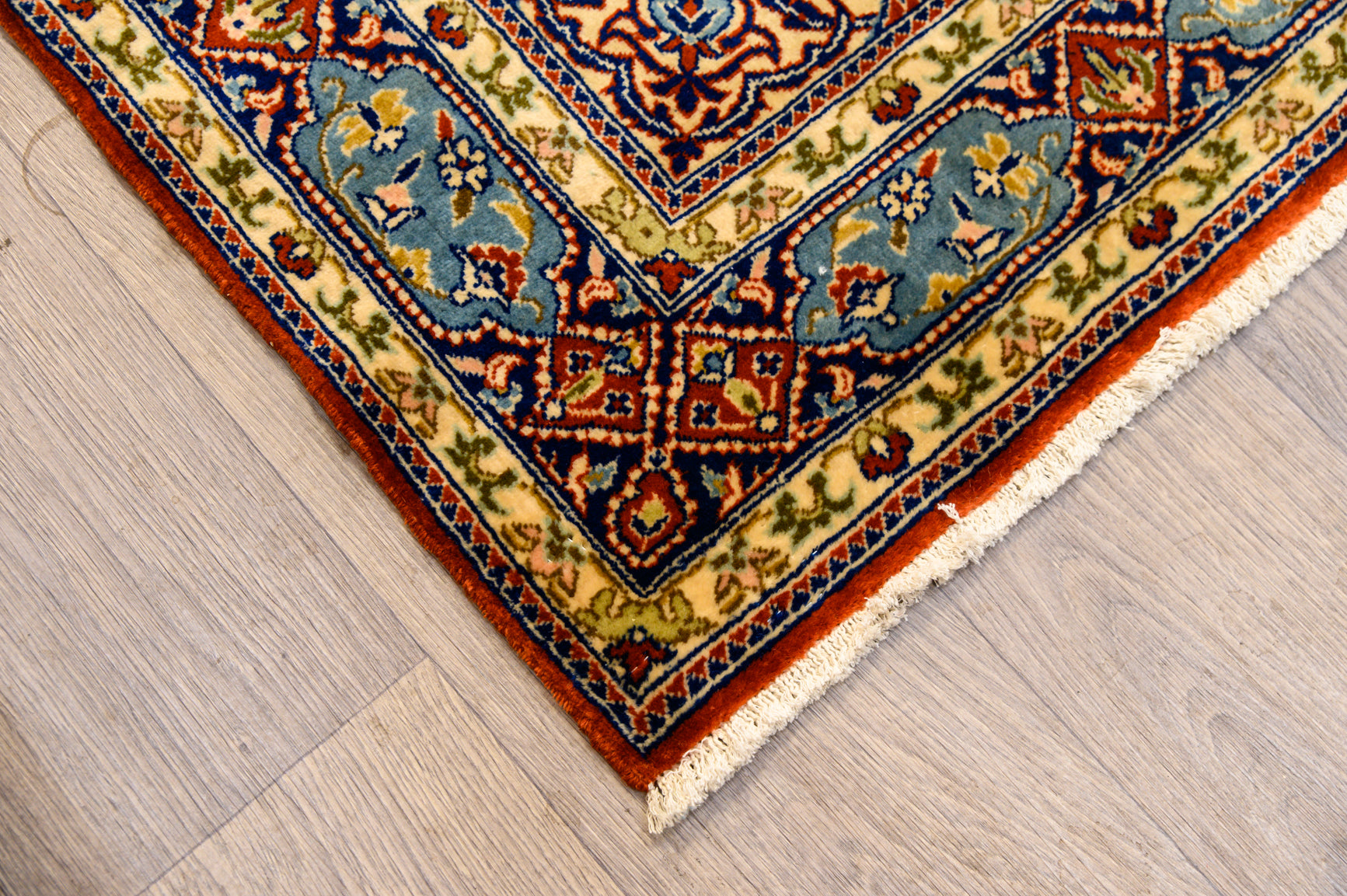 Fine Kork Vintage Persian Kashan Wool Rug 194cm x 142cm