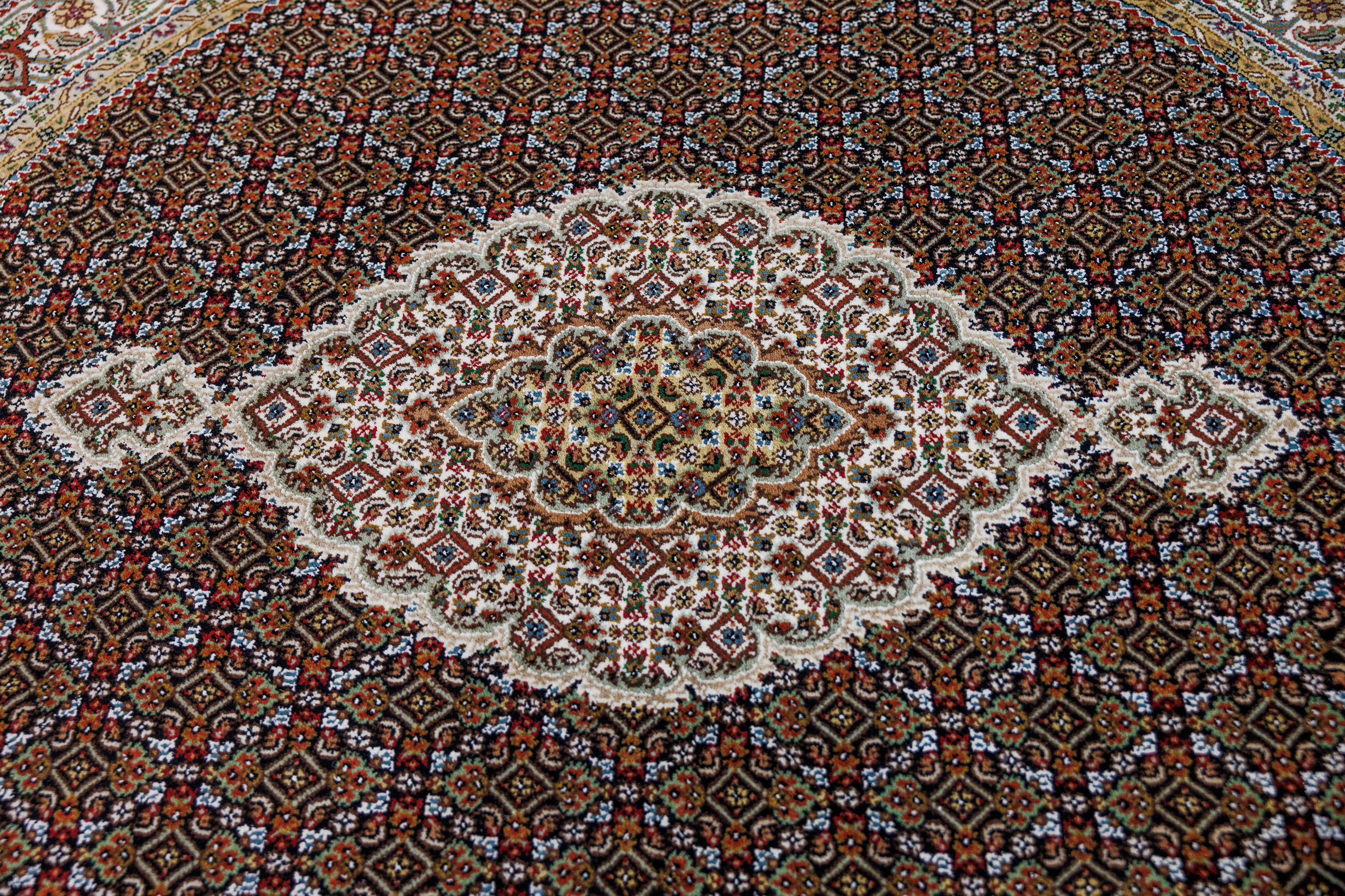 Rare Jaipur Tabriz Silk n Wool Round Rug 196cm x 196cm