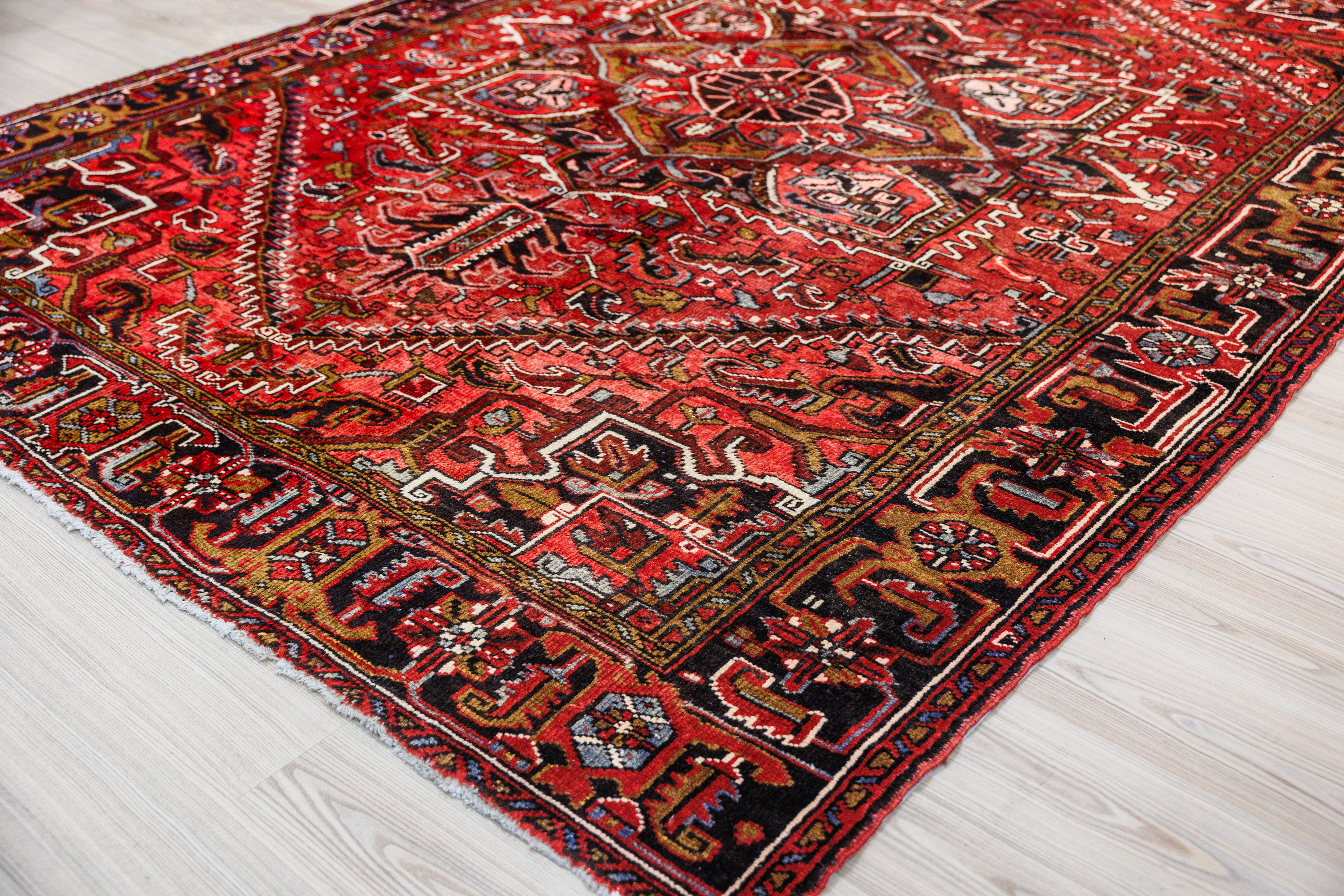 Vintage Persian Heriz Wool Rug 245cm x 337cm