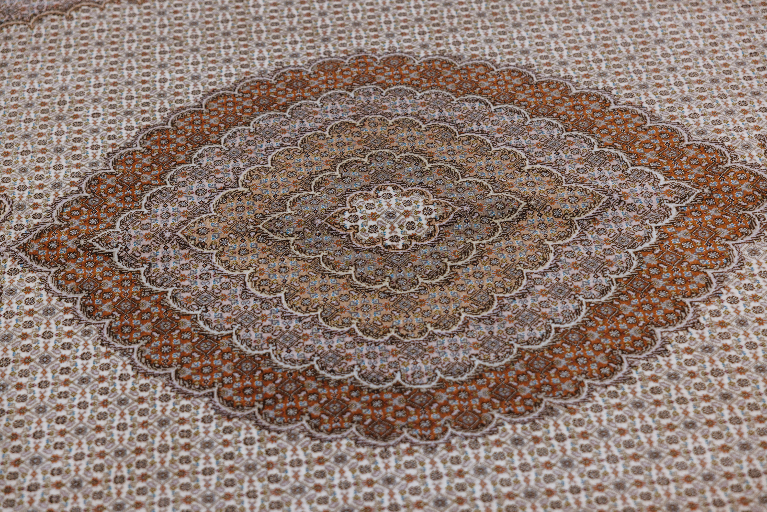 Cream Very Fine Persian Tabriz Silk n Wool Rug 300cm x 200cm