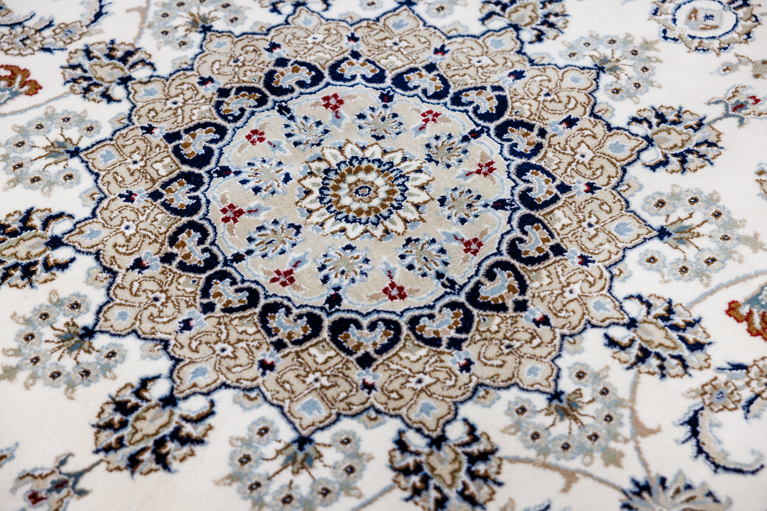 Fine Cream Nain Silk & Wool Rug 184cm x 184cm