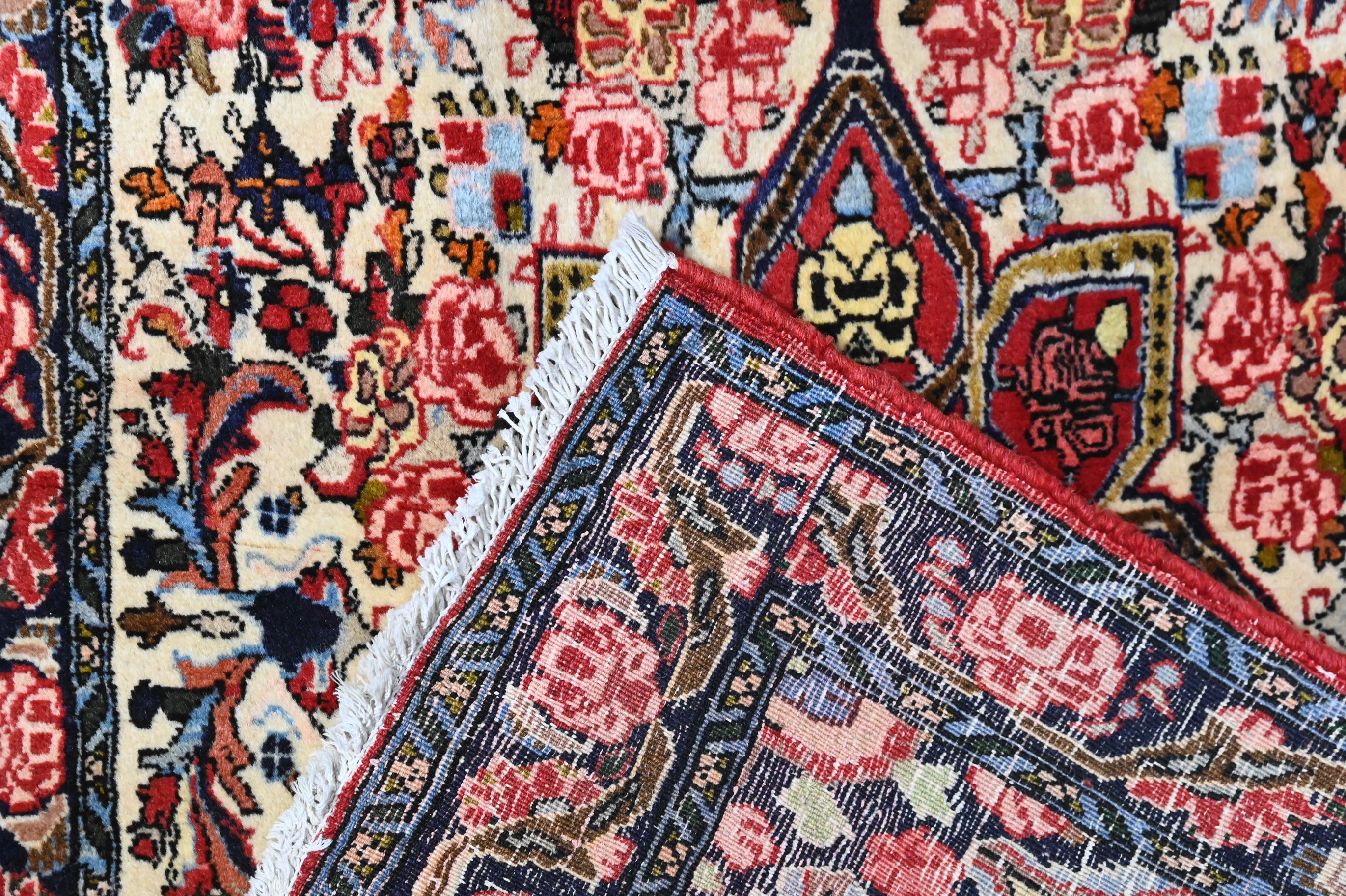 Vintage c,1980's Persian Bijar Wool Rug 103cm x 78cm