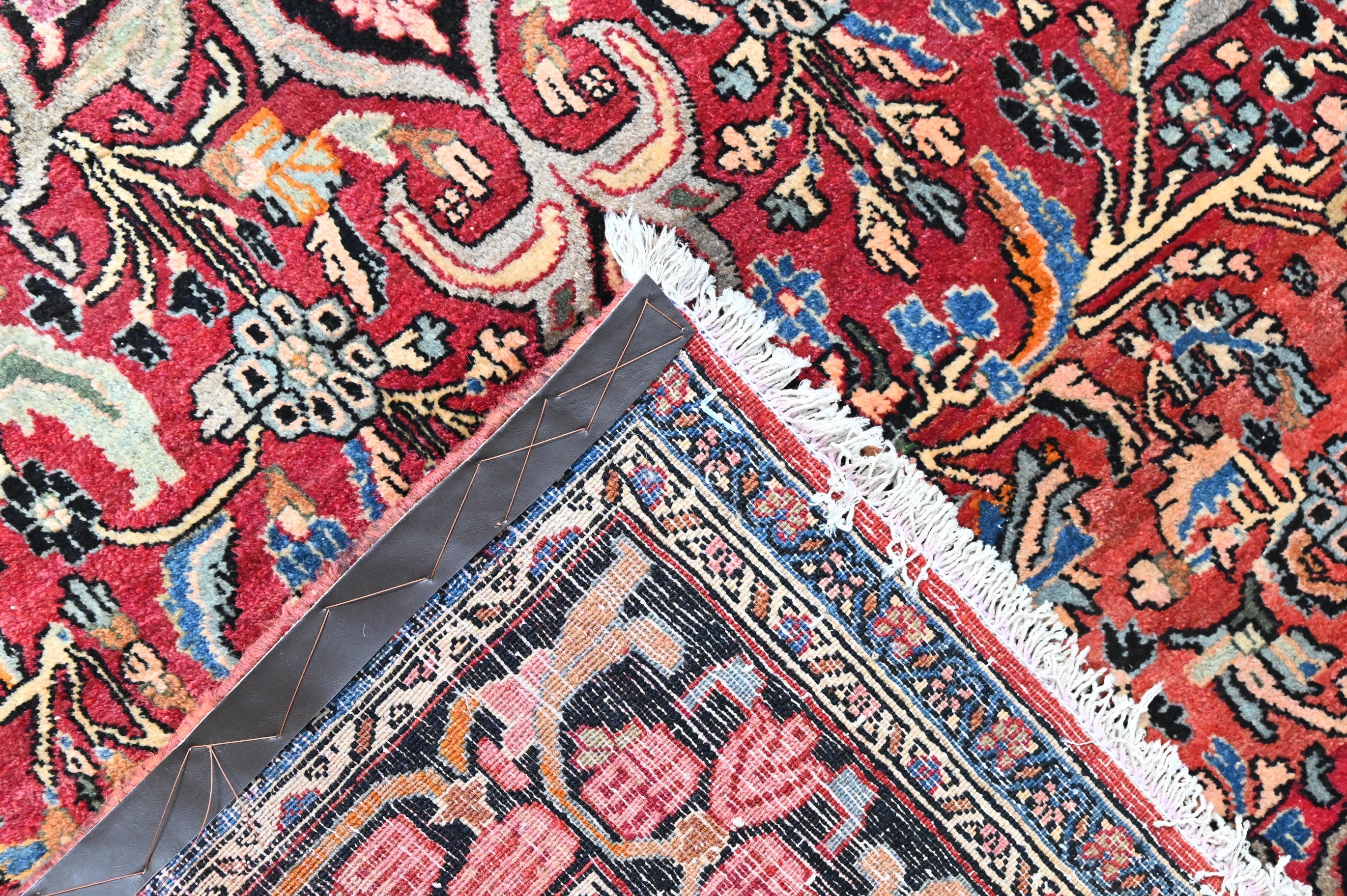 Vintage c.1980s Persian Zanjan  Wool Rug 222cm x 146cm