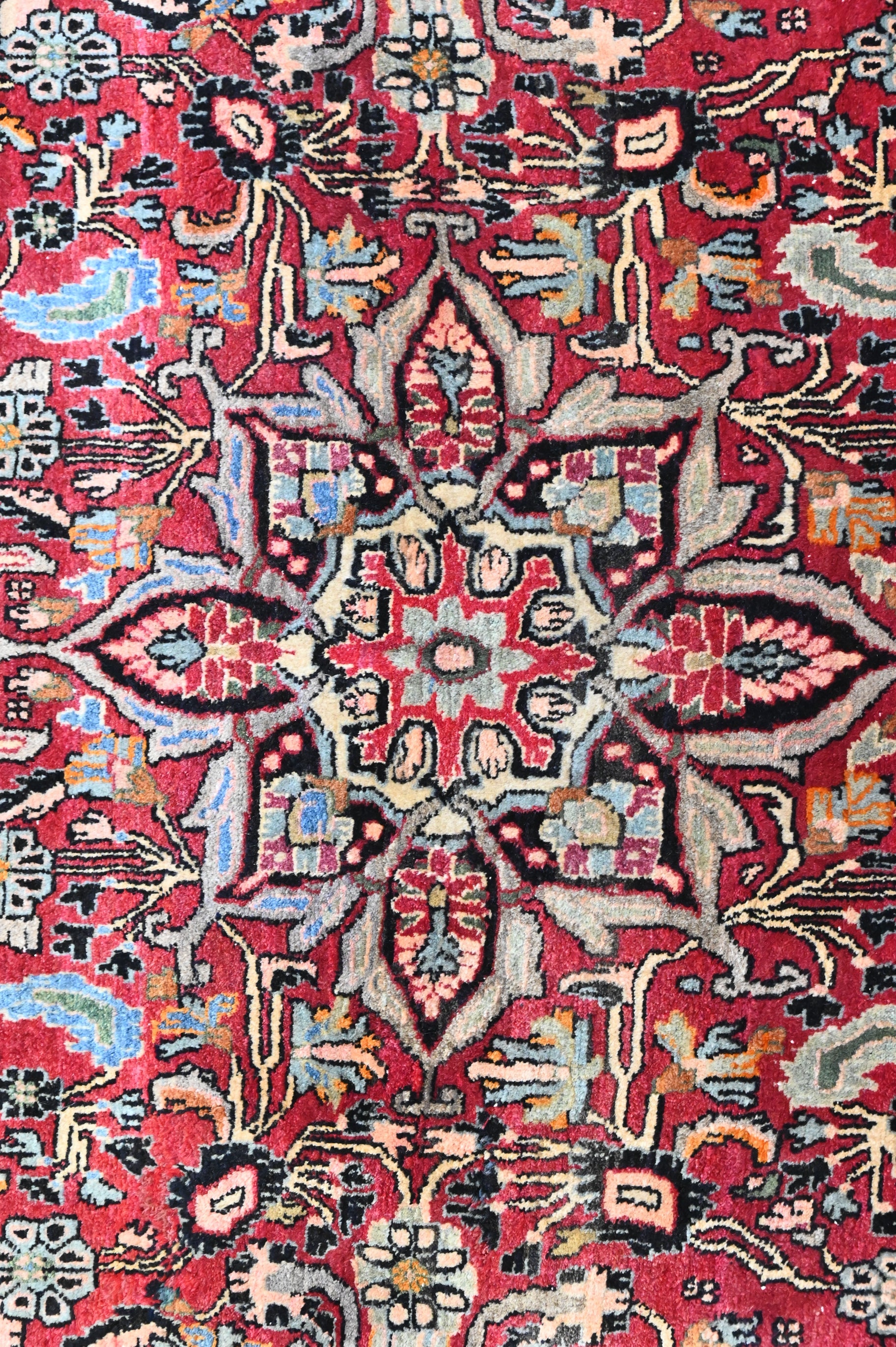 Vintage c.1980s Persian Zanjan  Wool Rug 222cm x 146cm