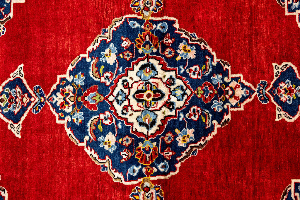 Red Persian Kashan Wool Rug 139cm x 111cm