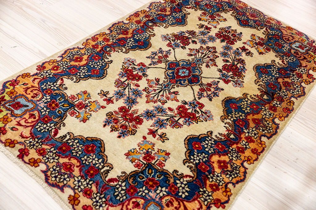 Cream Persian Kerman Wool Rug 146cm x 91cm