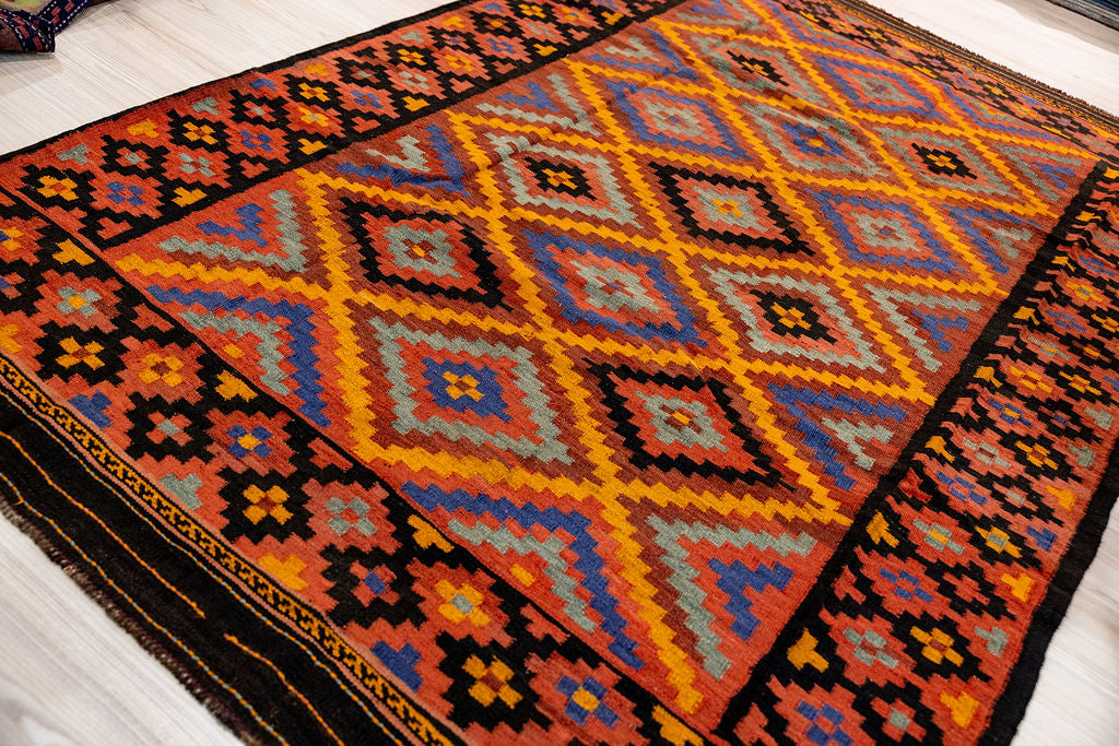 Vintage Persian Wool Kilim 270cm x 172cm