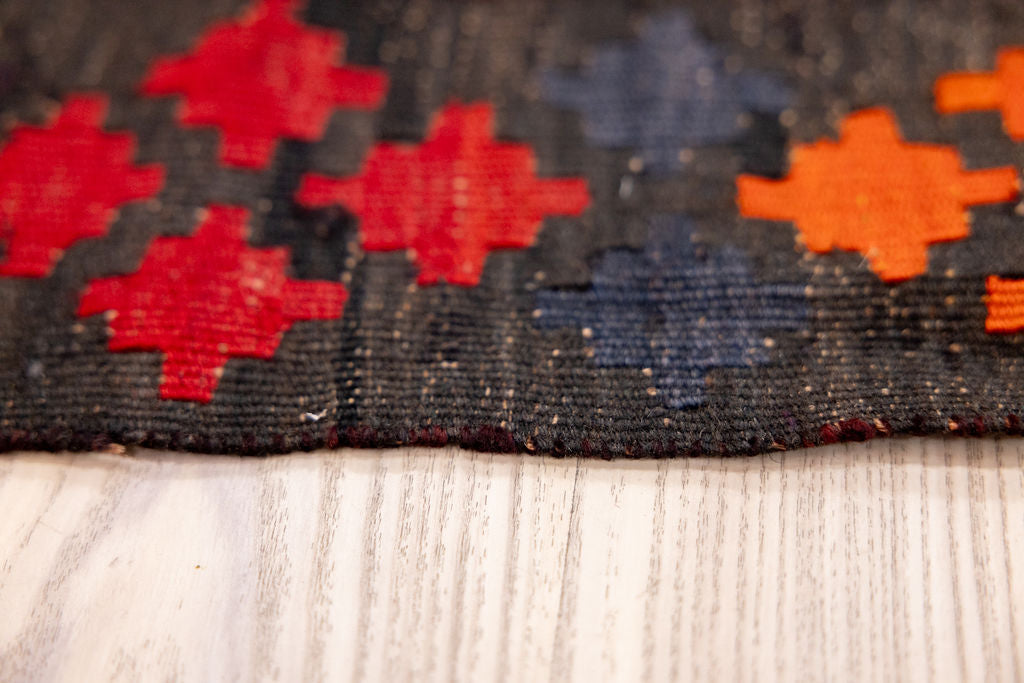 Vintage Persian Wool Kilim 250cm x 175cm