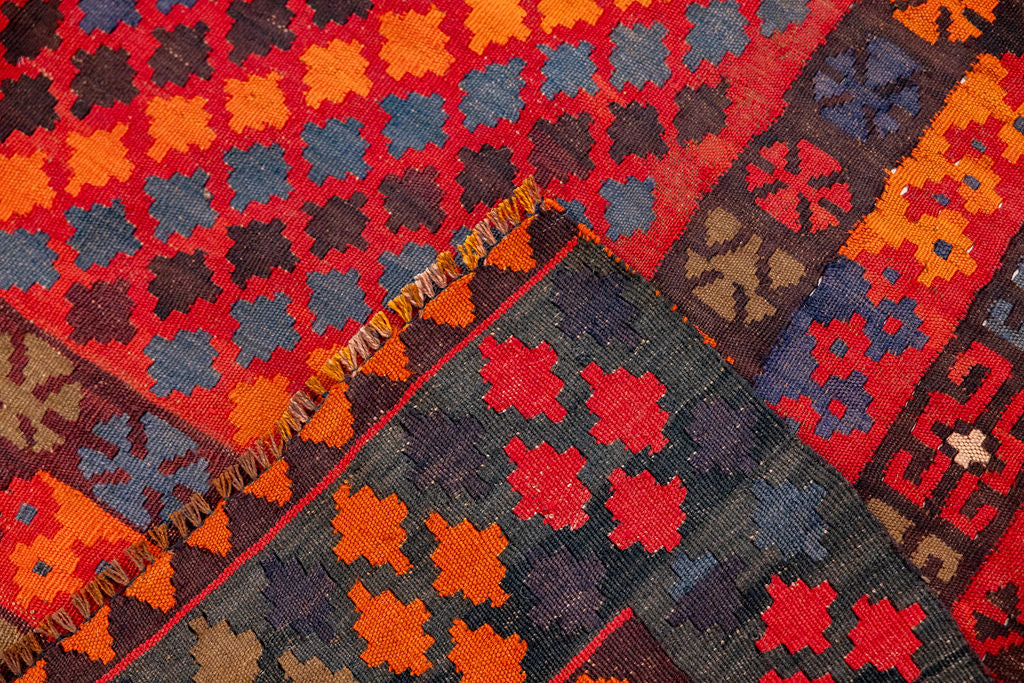 Vintage Persian Wool Kilim 250cm x 175cm