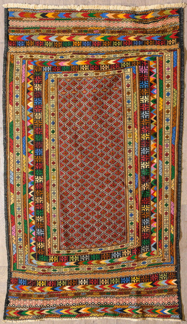 Authentic Handknotted Multicolour Persian Sumak Kilim Wool Rug 183cm x 106cm
Tribal Sumak resemble the flatweave similar to a Kilim but of higher knot count
Have a distinct "Aztec" style Design
Durable and Wear Resistant Suitable for High Traffic Areas