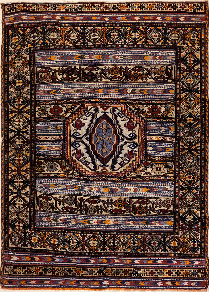 Authentic Handknotted Tribal Persian Sumak Wool Rug 175cm x 127cm
Tribal Sumak are flatweave similar to a Kilim but of higher knot count, thicker and warmer underfoot.
Have a distinct tribal boho, sometimes "Aztec" like design
Durable and Wear Resistant Suitable for High Traffic Areas