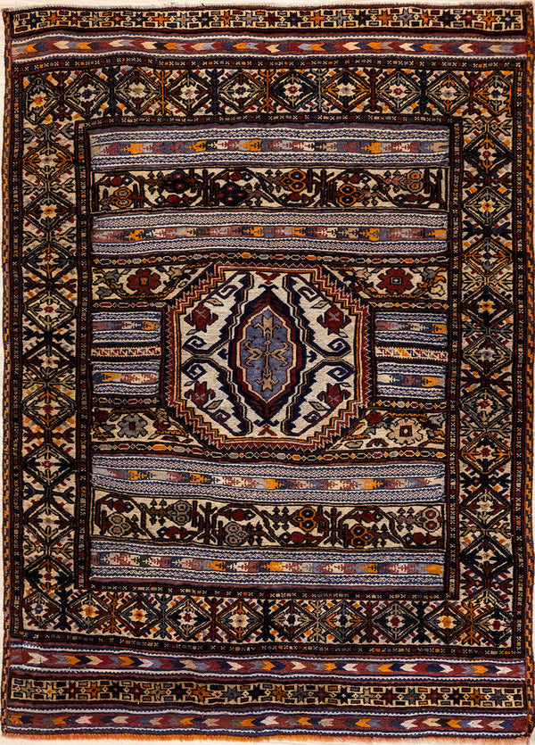 Authentic Handknotted Tribal Persian Sumak Wool Rug 175cm x 127cm
Tribal Sumak are flatweave similar to a Kilim but of higher knot count, thicker and warmer underfoot.
Have a distinct tribal boho, sometimes "Aztec" like design
Durable and Wear Resistant Suitable for High Traffic Areas