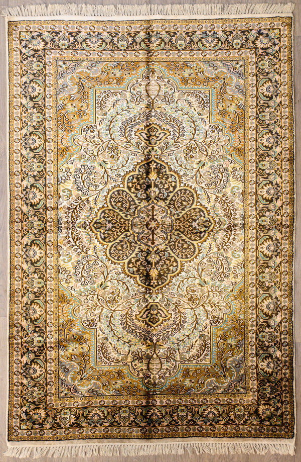 Beautiful vintage Kashmiri silk in wool rug for low traffic areas