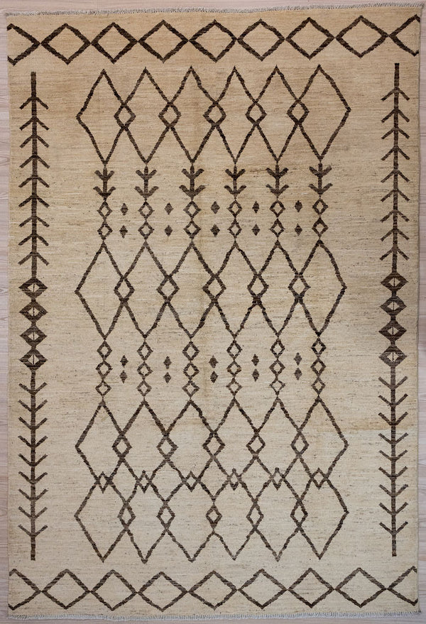 uthentic Handmade cream Morrocan Gabbeh Wool Rug 290cm x 200cm
Thick Pile Gabbeh Rug gives a soft comfortable feel, suitable for all internal areas
Light toned rug brightens your interior and opens your space

Suit Contemporary, minimalist or MCM