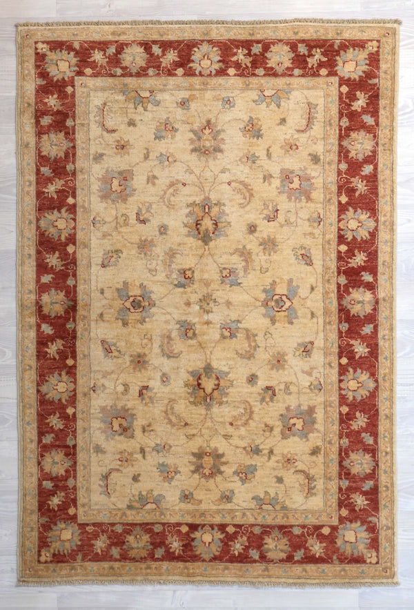 Fine Woolen Rug Chobi (124w x 180h)