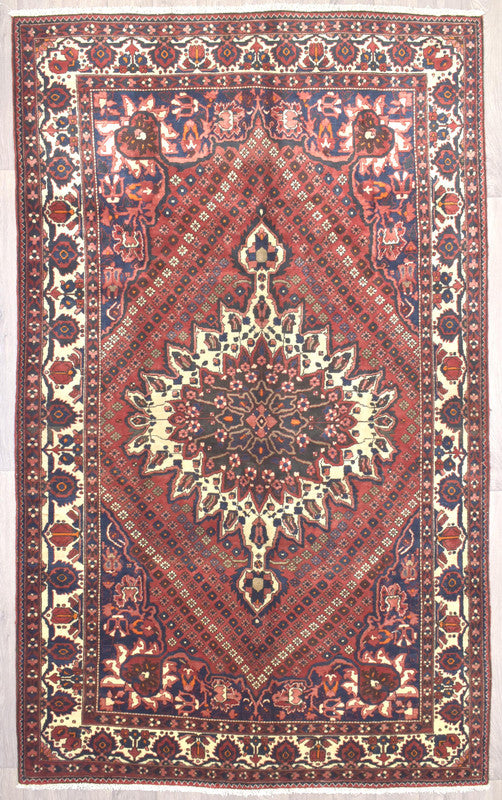 Bakhtiari Persian Rug (210w x 355h)