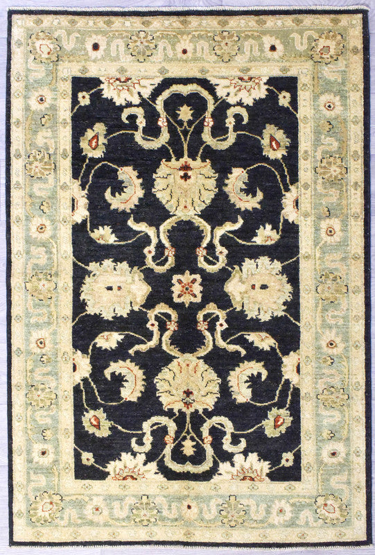 Elegant cloud band elements define this lovely fresh cream colour rug with indigo central field. Gazney quality wool Guaranteed Original Handknotted Rug woven in Central Asia